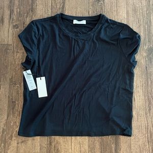 Aritzia Babaton Everyday Tee